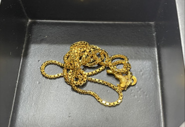 金飾