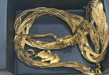 金飾
